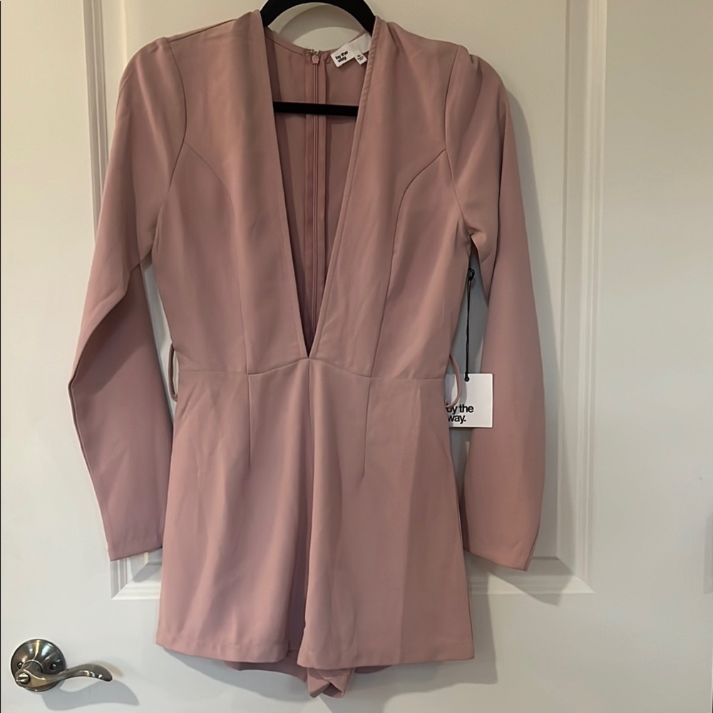 NWT- “by the way” Blush Pink Long Sleeve Romper